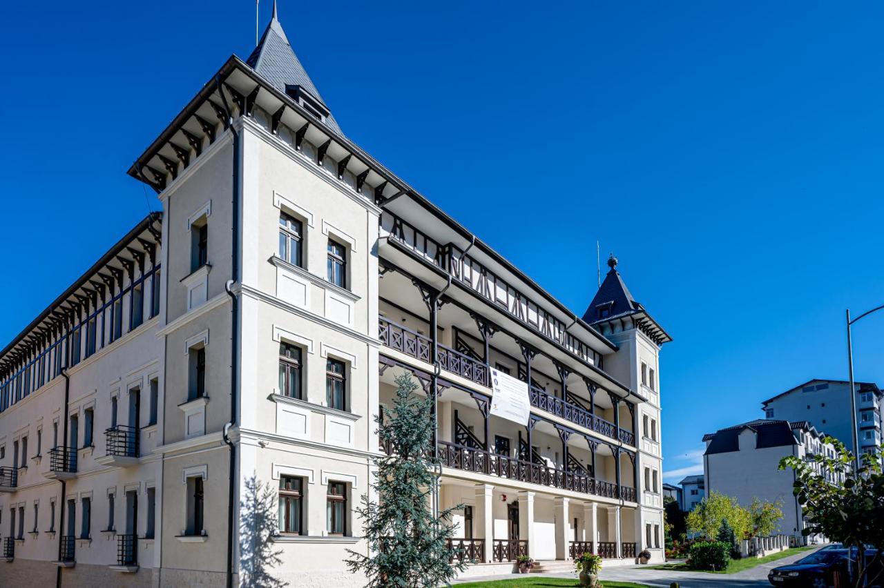Hotel Carolin Calimanesti Exterior foto